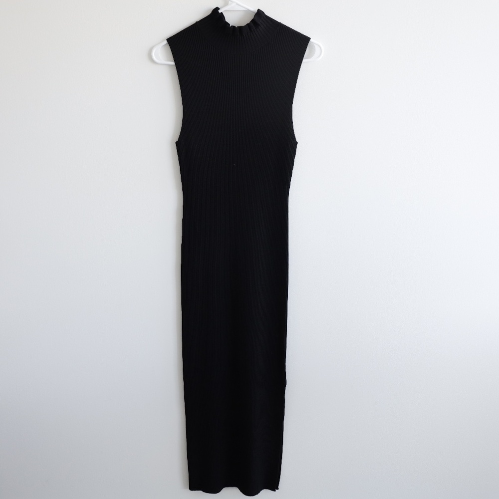 Theory Hedrisa Lustrate Ribbed-Knit Mock-Neck Dress
